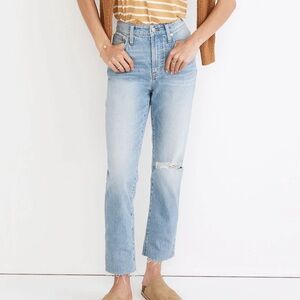 Madewell CURVY Distressed Perfect Vintage Jean